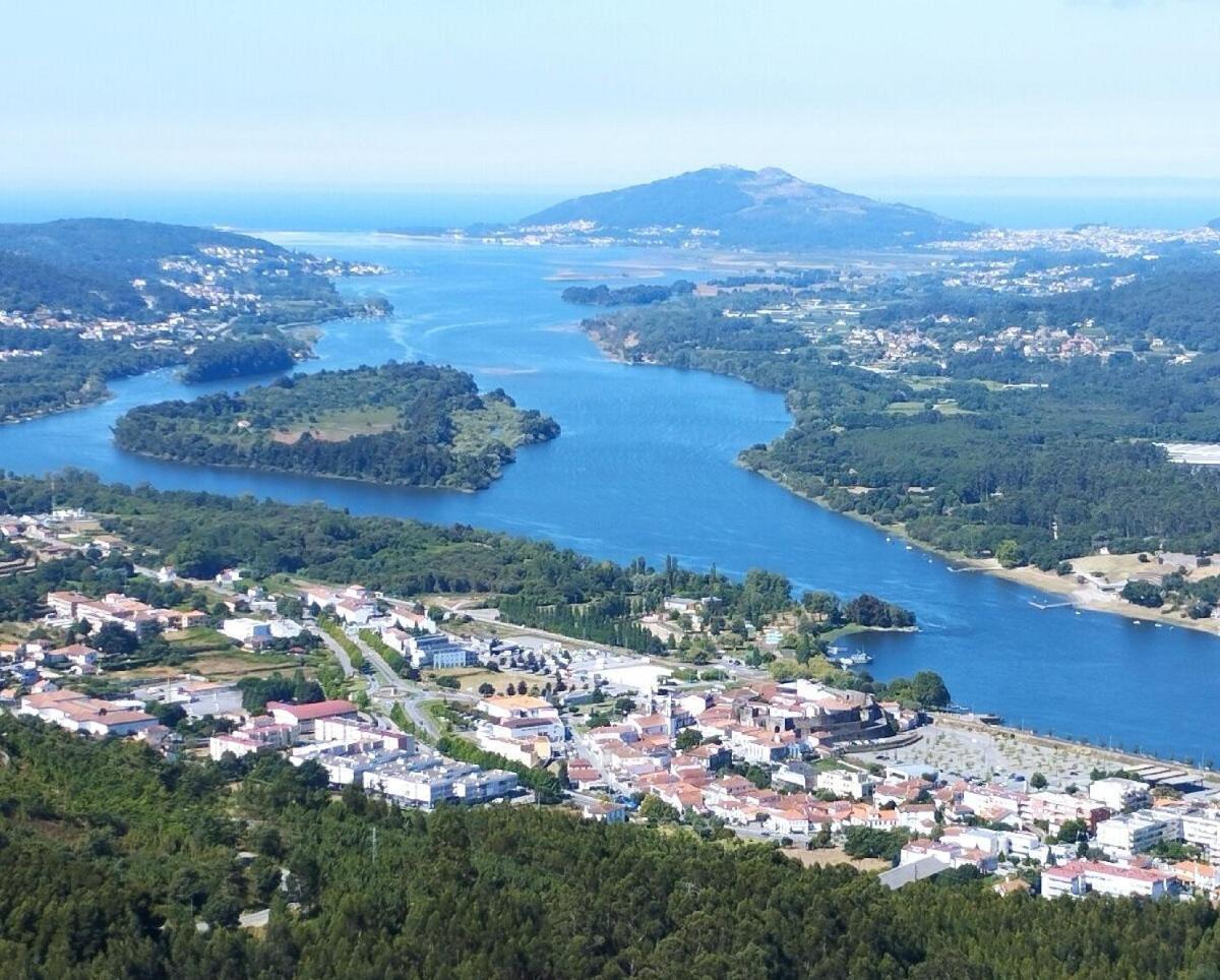Apartamento Camino De La Costa A Guarda Eksteriør billede